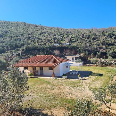 Martini Vacation Home Sarandë エクステリア 写真
