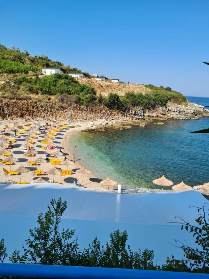Martini Vacation Home Sarandë エクステリア 写真