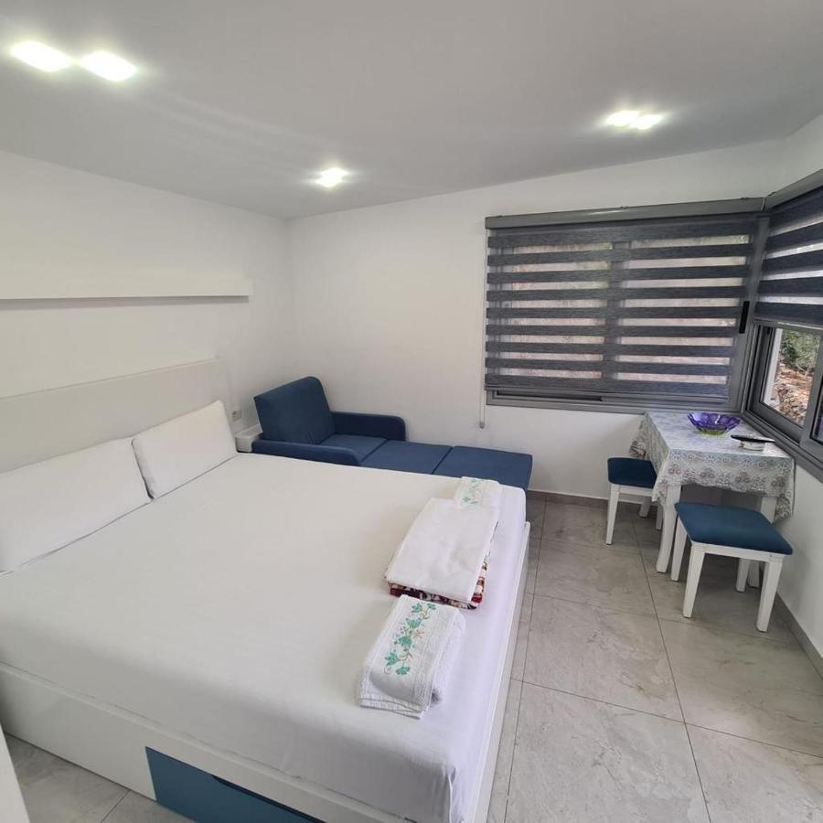 Martini Vacation Home Sarandë エクステリア 写真